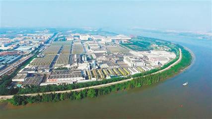 江門(mén)新會(huì) 區(qū)位優(yōu)勢(shì)驅(qū)動(dòng)商貿(mào)騰飛，發(fā)展日新月異